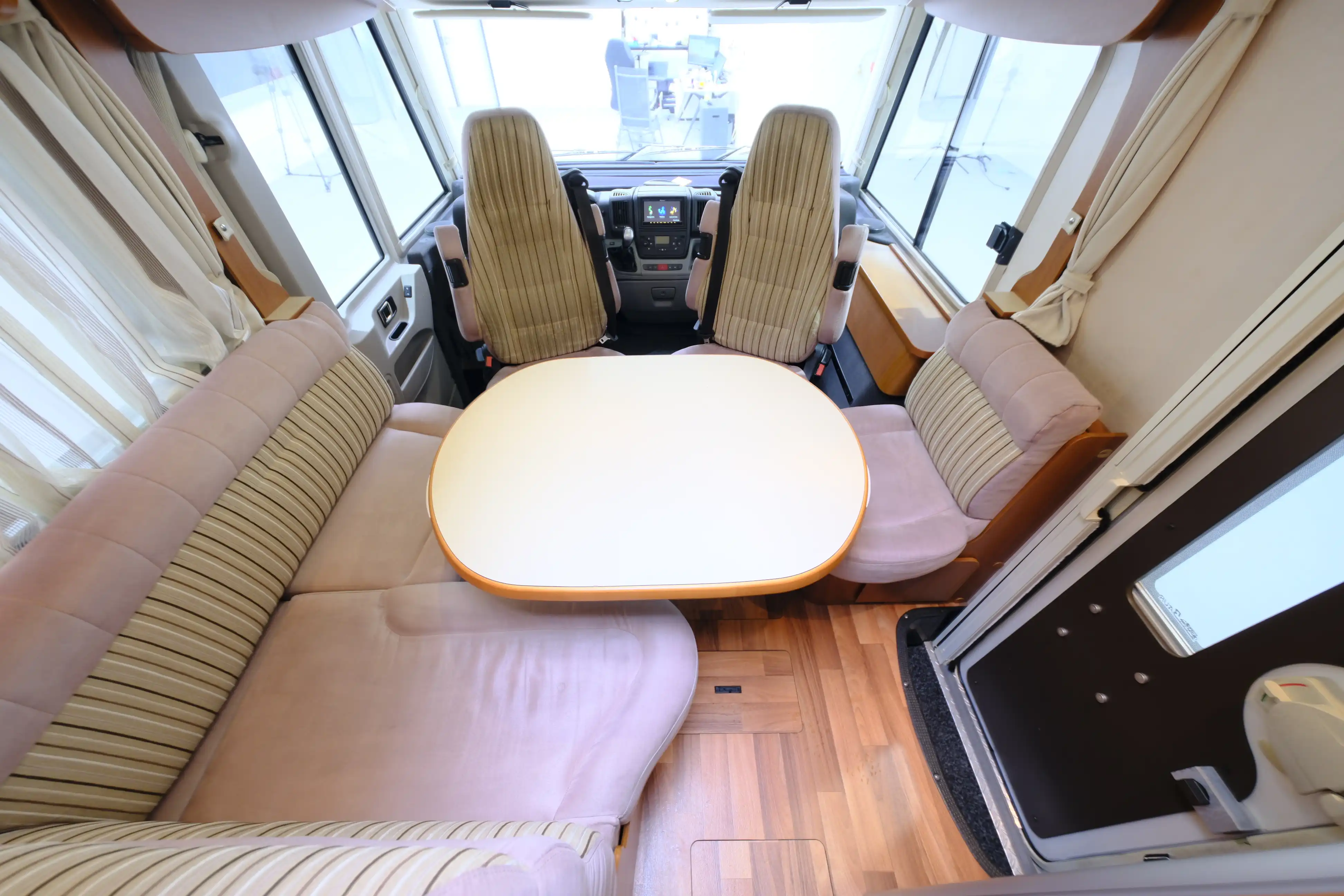 HYMER-ERIBA B 594 - Ansicht 7